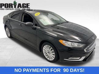 Certified 2018 Ford Fusion SE w/ Equipment Group 201A image 1