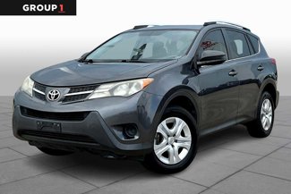 Used 2014 Toyota RAV4 LE image 1