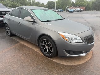 Used 2017 Buick Regal Sport Touring image 1