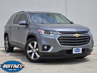 Used 2021 Chevrolet Traverse LT w/ LT Premium Package image 1