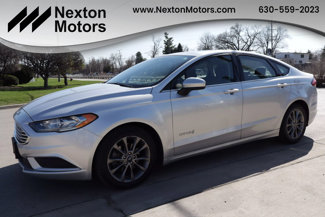 Used 2017 Ford Fusion SE image 1