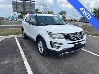Used 2017 Ford Explorer XLT w/ Equipment Group 202A image 1