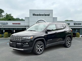 New 2025 Jeep Compass Limited image 1