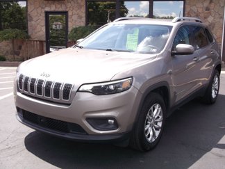 Used 2021 Jeep Cherokee Latitude Lux w/ Comfort/Convenience Group image 1