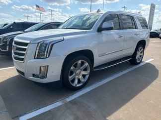 Used 2018 Cadillac Escalade Luxury image 1