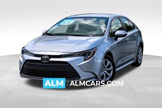 Used 2023 Toyota Corolla LE image 1