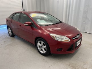 Used 2014 Ford Focus SE w/ SE Winter Package image 1