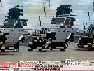 Used 2023 Jeep Gladiator Sport image 1