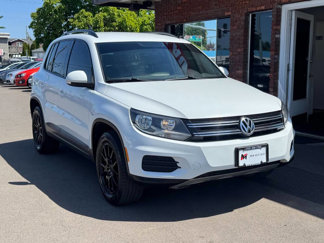 Used 2017 Volkswagen Tiguan Limited w/ Premium Package image 1