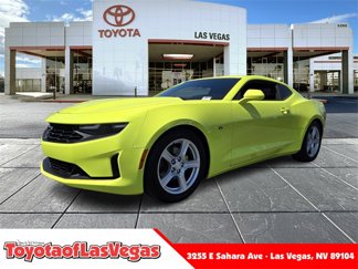 Used 2021 Chevrolet Camaro LT w/ Technology Package image 1