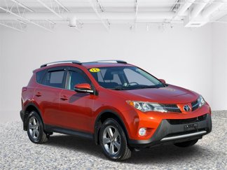Used 2015 Toyota RAV4 XLE image 1