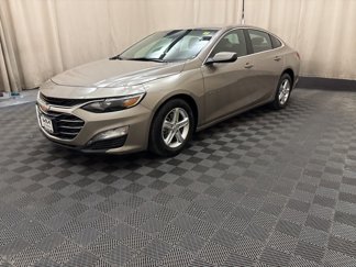 Used 2024 Chevrolet Malibu LT image 1