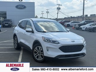 Used 2022 Ford Escape SEL image 1