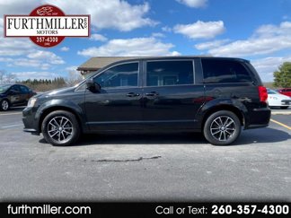 Used 2018 Dodge Grand Caravan SE image 1