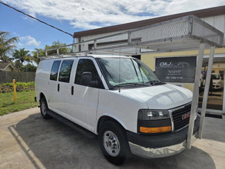 Used 2015 GMC Savana 2500 image 1