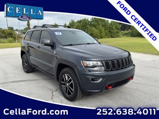 Used 2017 Jeep Grand Cherokee Trailhawk image 1