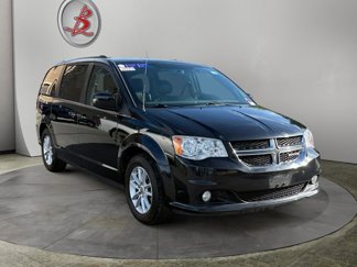 Used 2019 Dodge Grand Caravan SXT image 1