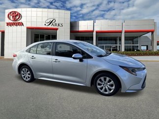 Used 2023 Toyota Corolla LE image 1