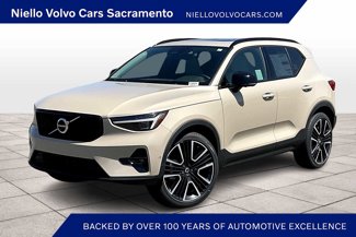 New 2025 Volvo XC40 B5 Ultra w/ Climate Package image 1