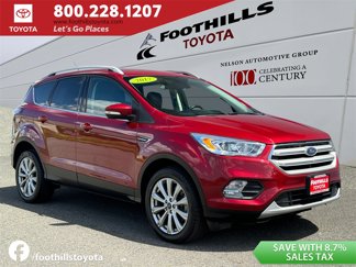 Used 2017 Ford Escape Titanium image 1