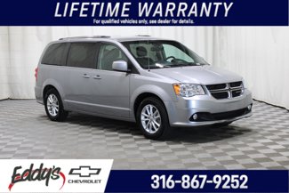Used 2019 Dodge Grand Caravan SXT image 1
