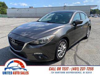 Used 2015 MAZDA MAZDA3 i Touring w/ Technology Package image 1