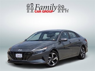 Used 2023 Hyundai Elantra Limited image 1