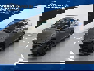 Used 2025 Hyundai Elantra SE image 1
