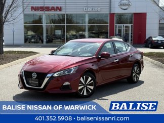 Certified 2022 Nissan Altima 2.5 SV image 1