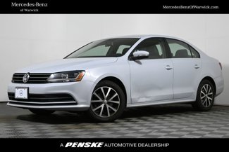 Used 2017 Volkswagen Jetta SE image 1