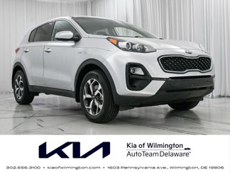 Used 2022 Kia Sportage LX image 1
