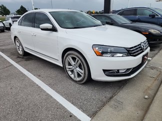 Used 2013 Volkswagen Passat TDI SEL Premium image 1