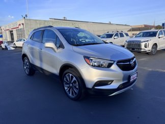 Used 2021 Buick Encore Preferred image 1