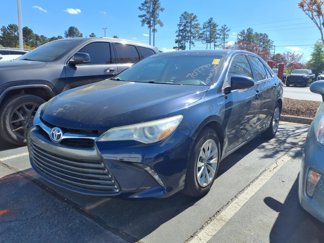 Used 2015 Toyota Camry LE image 1