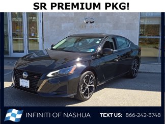 Used 2024 Nissan Altima 2.5 SR w/ SR Premium Package image 1