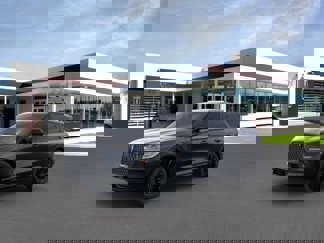 New 2025 Lincoln Corsair AWD w/ Equipment Group 101A image 1