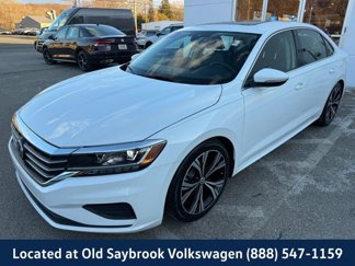 Used 2021 Volkswagen Passat 2.0T SE image 1