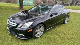 Used 2010 Mercedes-Benz E 550 Coupe w/ Premium 2 Pkg image 1