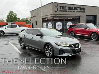 Used 2020 Nissan Maxima 3.5 SV image 1