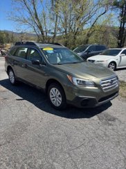 Used 2017 Subaru Outback 2.5i image 1