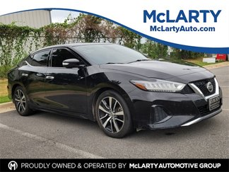 Used 2021 Nissan Maxima 3.5 SV image 1