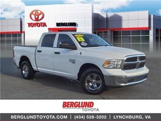 Used 2022 RAM 1500 Classic SLT w/ Electronics Group image 1
