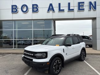 Used 2022 Ford Bronco Sport Outer Banks w/ Tech Package image 1