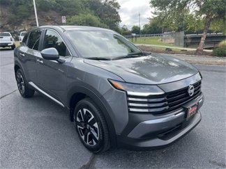 New 2025 Nissan Kicks SV image 1
