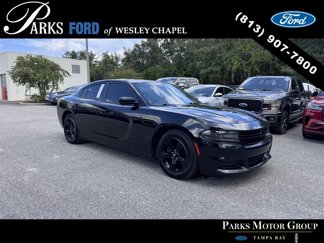 Used 2019 Dodge Charger SXT image 1