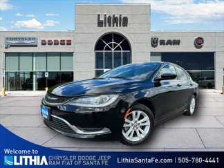 Used 2016 Chrysler 200 Limited image 1