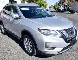 Used 2018 Nissan Rogue SV image 1