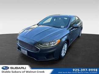 Used 2019 Ford Fusion SE image 1