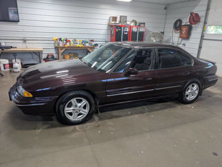 Used 1999 Pontiac Bonneville SE w/ Opt Pkg image 1