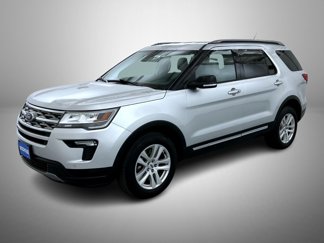 Used 2018 Ford Explorer XLT w/ Equipment Group 202A image 1
